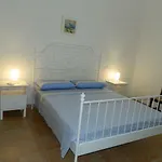 Citrus Garden B&B *