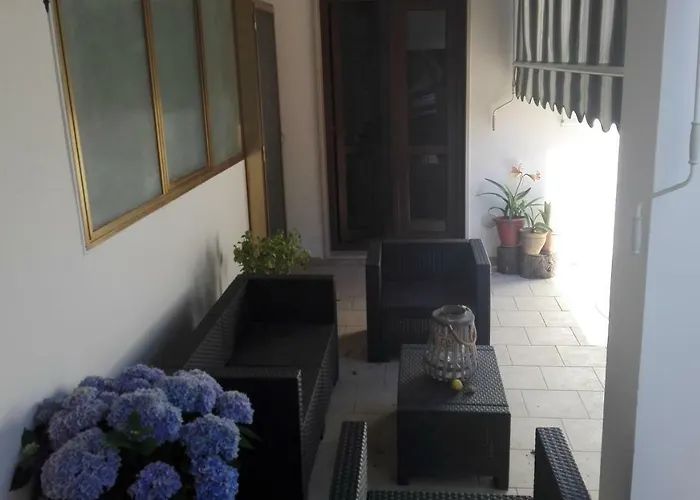 Citrus Garden فندق مبيت وإفطار أفيترانا