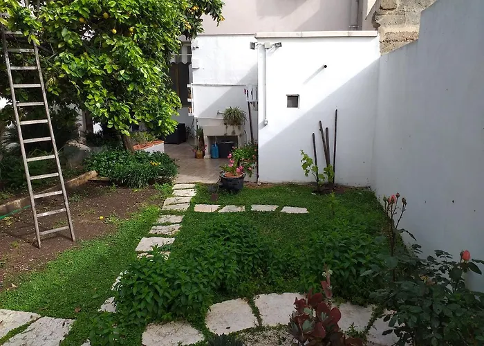 فندق مبيت وإفطار Citrus Garden
